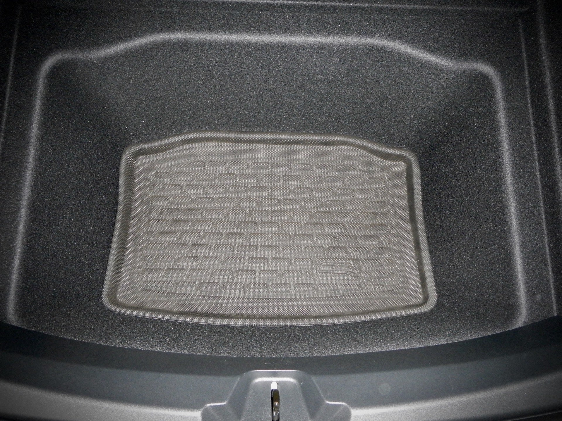 Tesla Model 3 Floor Mats and Liners by 3D MAXpider - Image 15