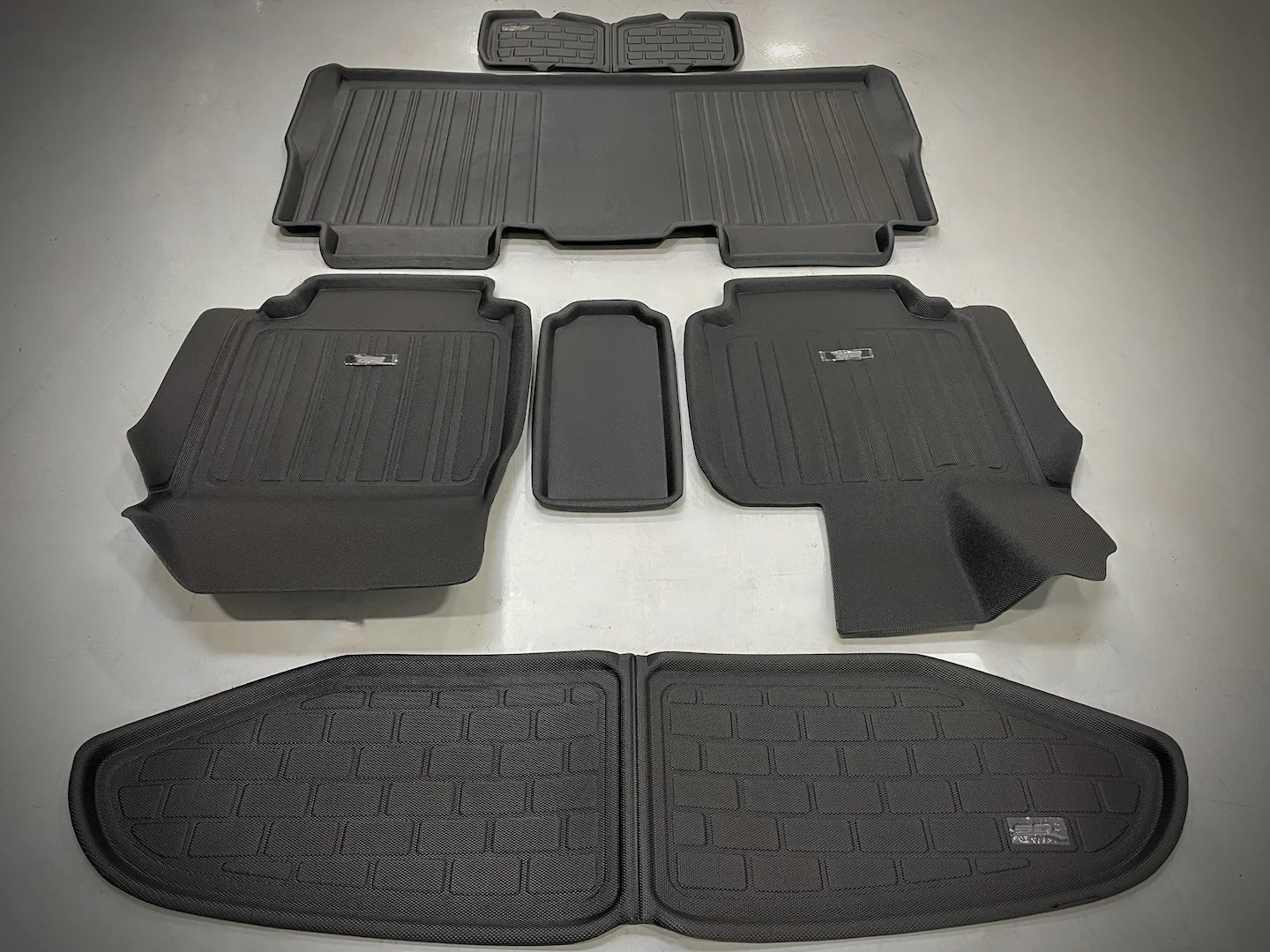 Tesla Cybertruck All-Weather Floor Mats and Liners by 3D MAXpider - Image 11