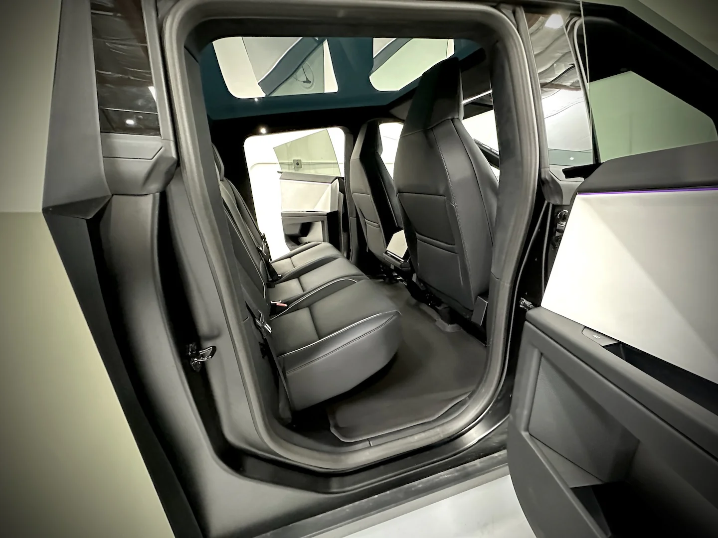 Tesla Cybertruck All-Weather Floor Mats and Liners by 3D MAXpider - Image 5