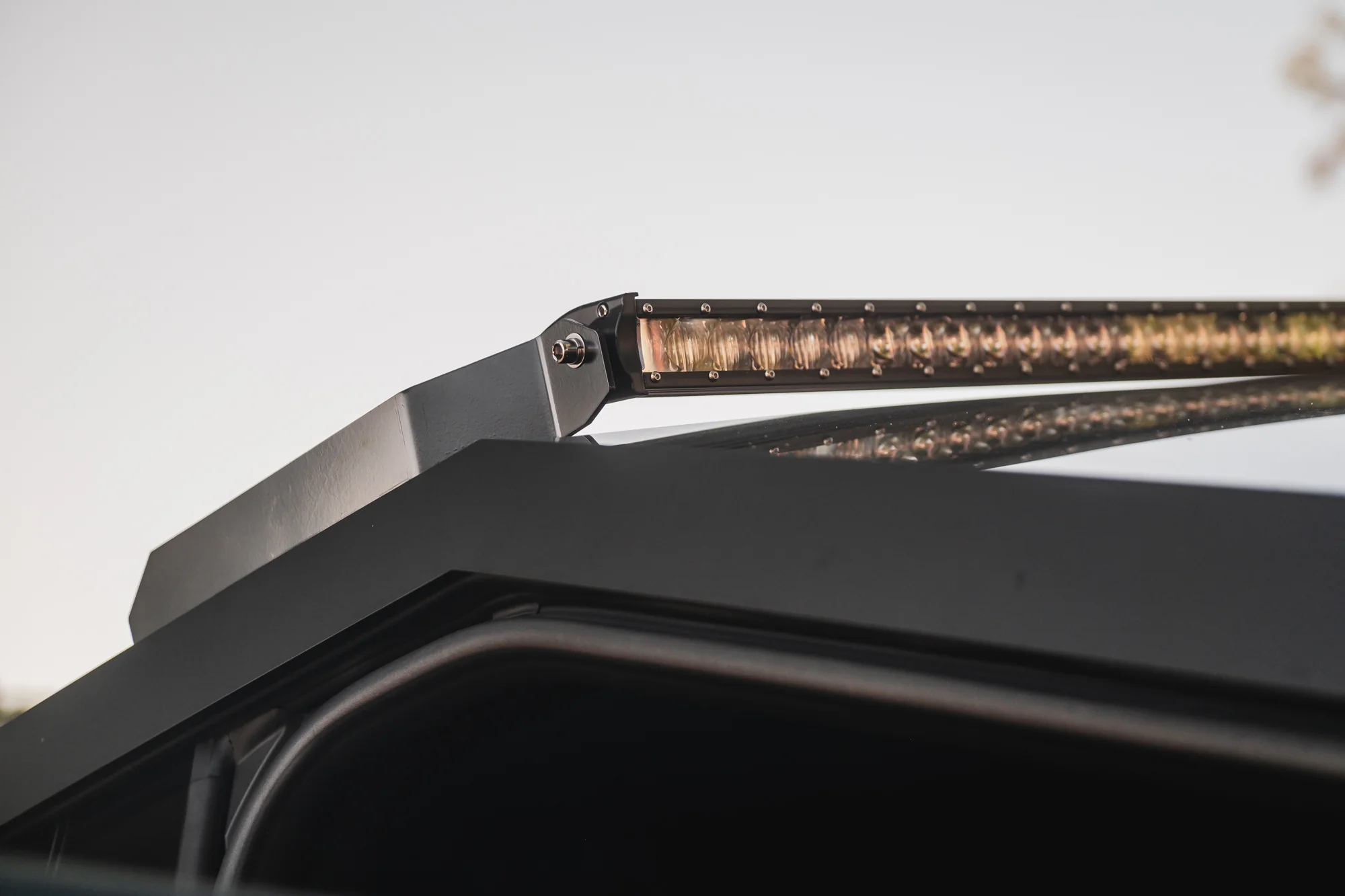Tesla Cybertruck Roof LED Lightbar (Off-road) - Image 3