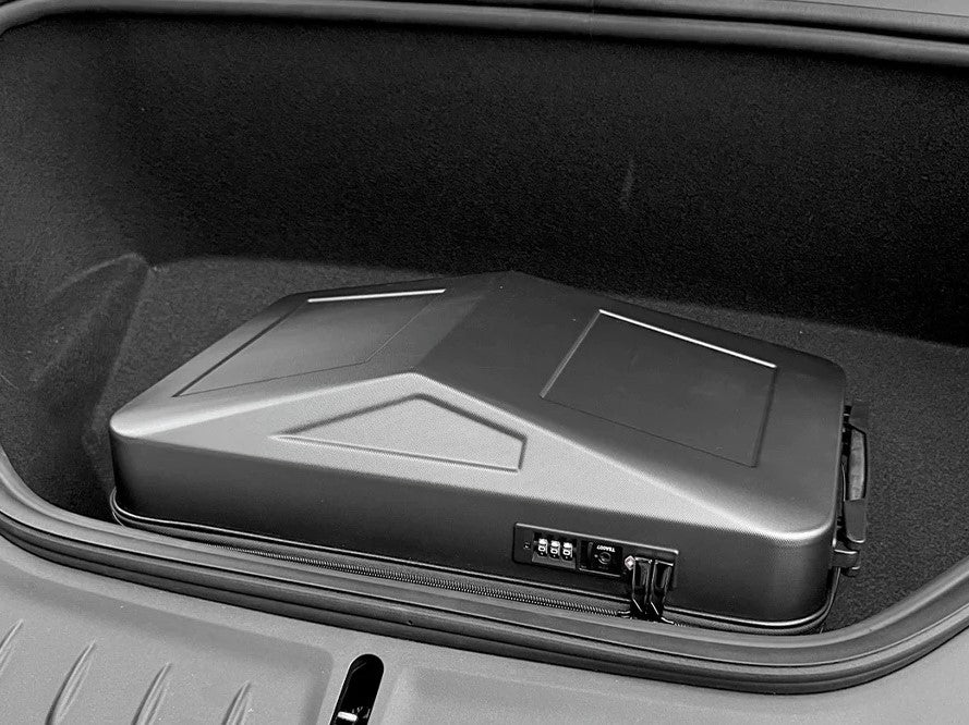 Cyberpack Anti-theft Laptop Backpack (Tesla Cybertruck Inspired) - Image 12