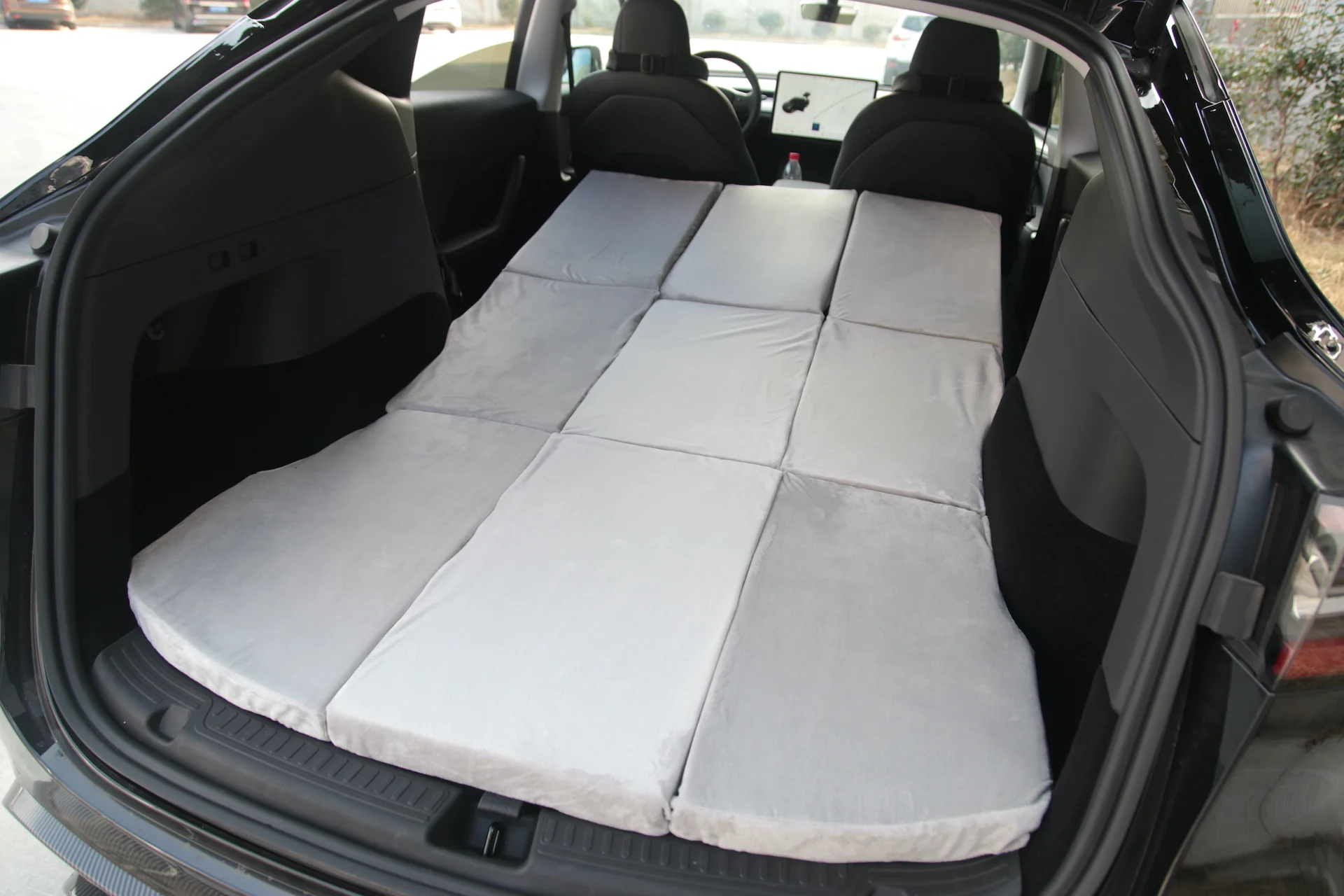 Tesla Camping Bed & Mattress for Model Y (Portable, Easy Stow) - Image 4