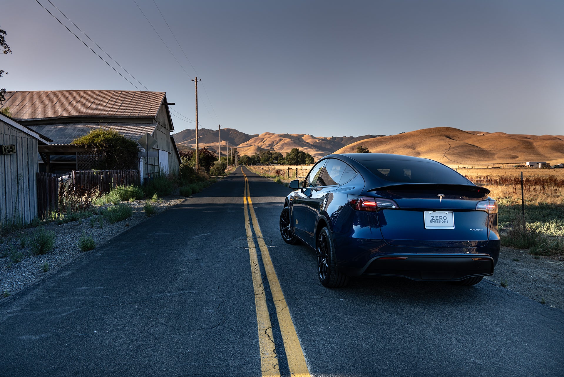 Tesla Model Y Carbon Fiber Performance Rear Spoiler - Image 13