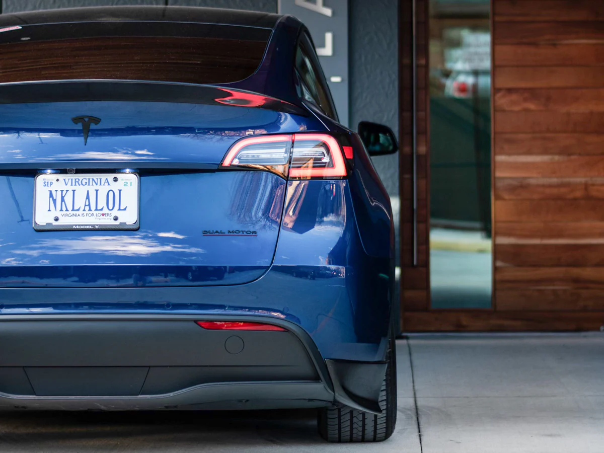 Tesla Model Y Carbon Fiber Performance Rear Spoiler - Image 21