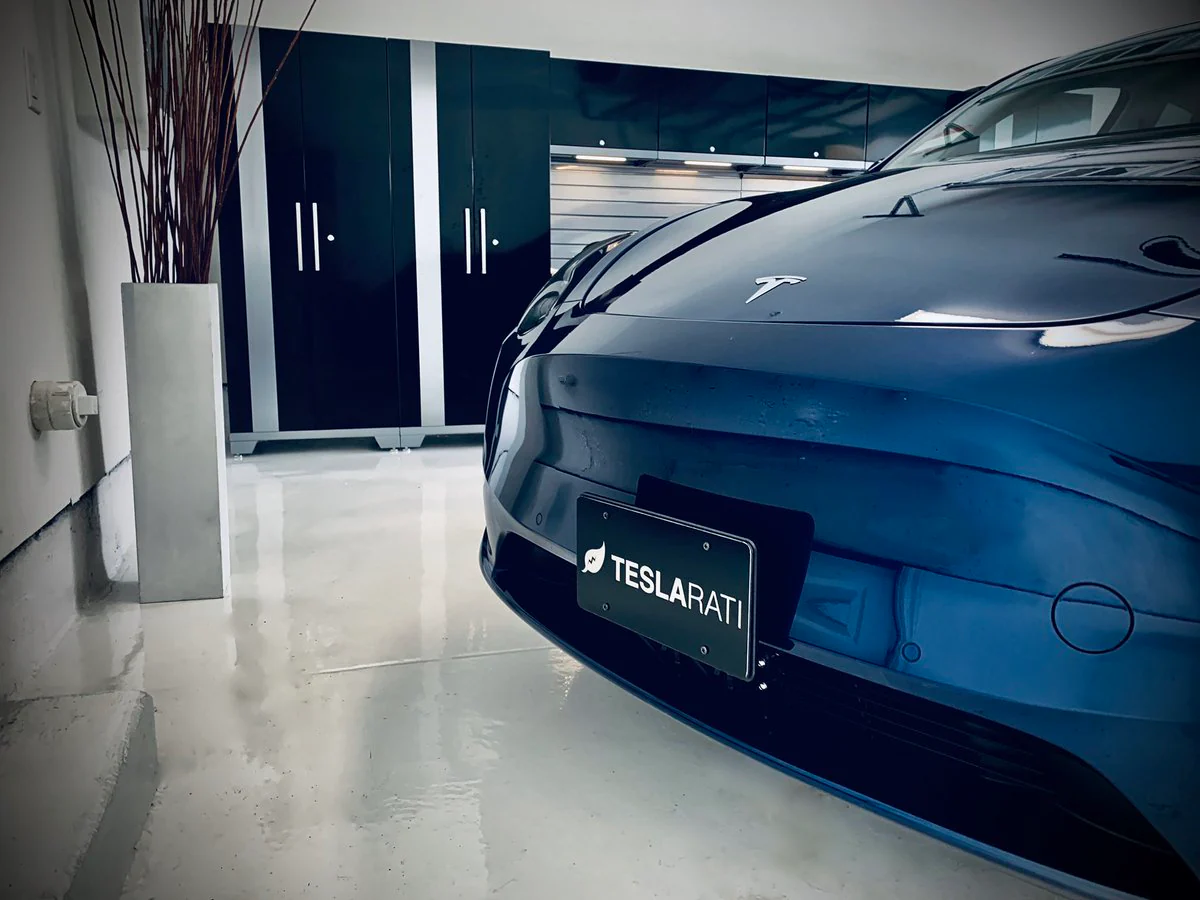 Tesla Model Y Front License Plate Mount - "Quick Bandit" - Image 5