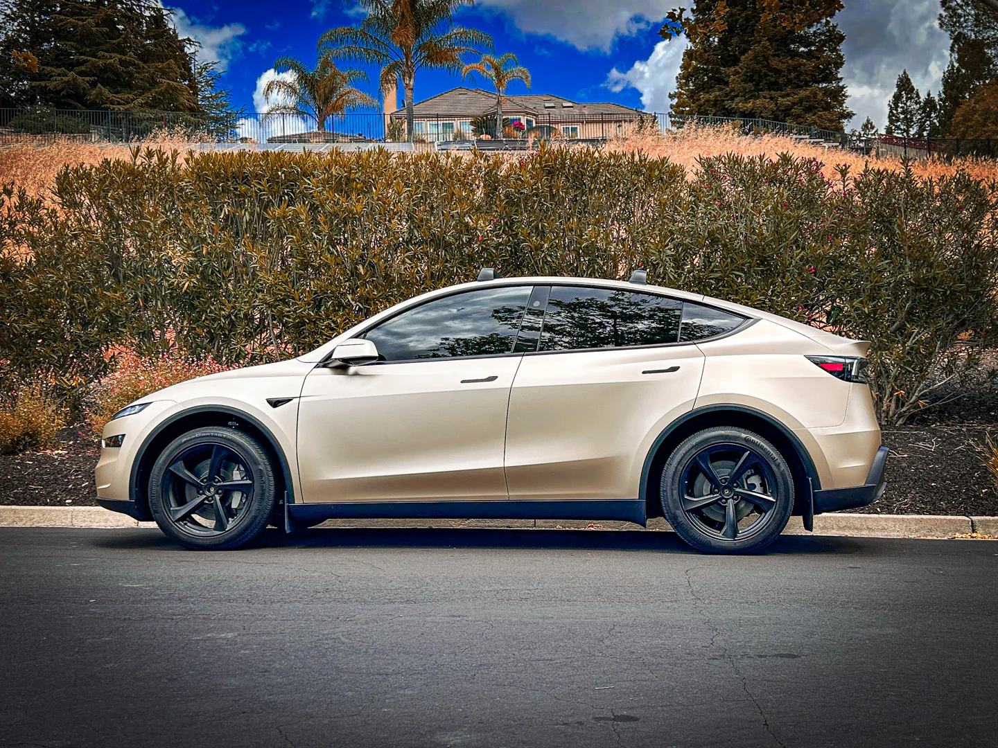 Tesla Model Y Mud Flaps (4 piece complete set) - Image 3