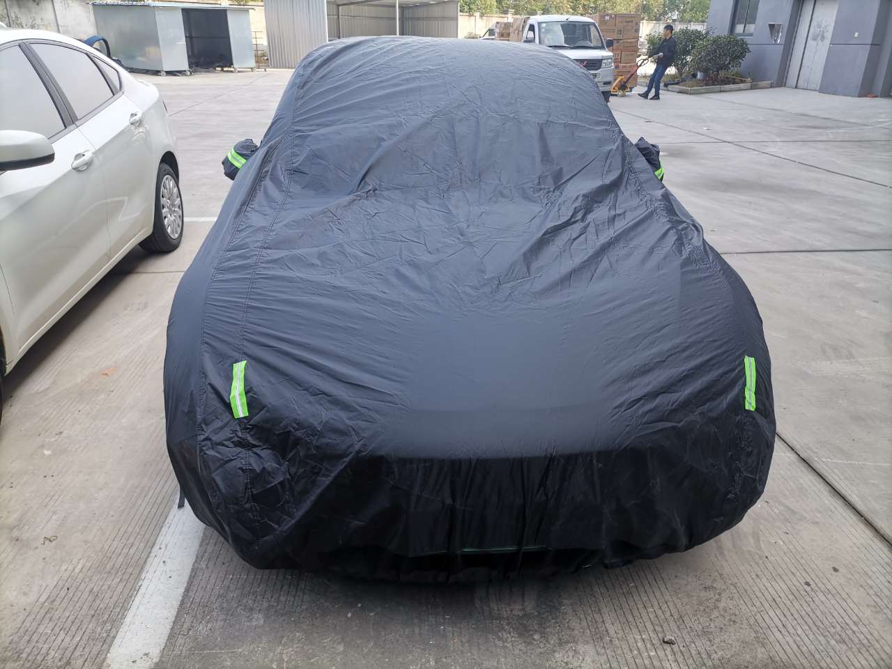 Tesla Model Y Premium Car Cover (Indoor, Outdoor) - Image 3