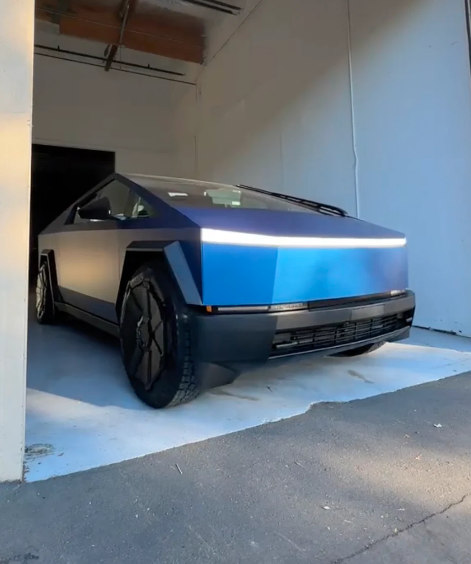 Wrap My Tesla Cybertruck - Image 7